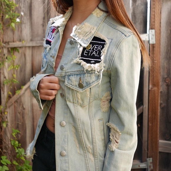 UNIF Fornever Light-Wash Denim Jacket - Picture 2 of 8